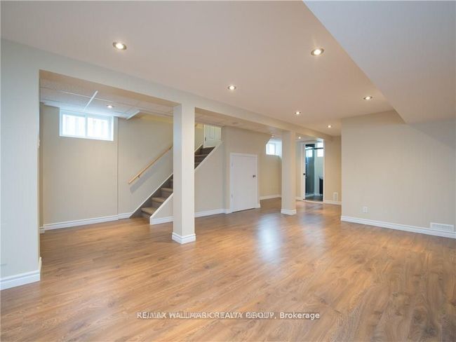 298A Woodroffe Avenue, House attached with 3 bedrooms, 2 bathrooms and 3 parking in Woodroffe ON | Image 20