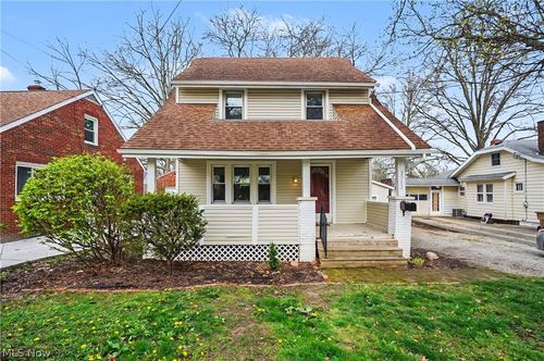 2782 Oakwood Dr, Cuyahoga Falls, OH, 44221-2316 | Card Image