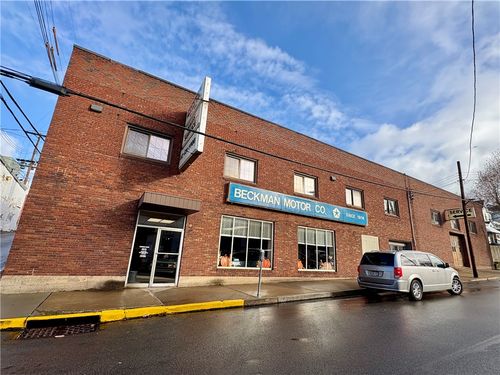 110 Penn Ave, Mt Oliver, PA, 15210-2254 | Card Image