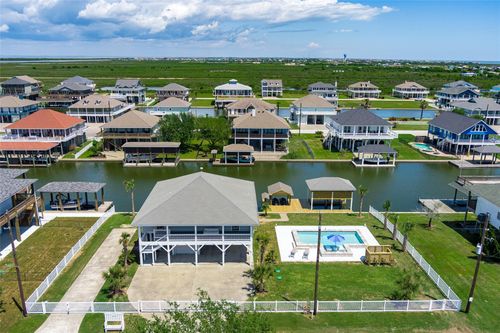 1140 Waterways Dr, Crystal Beach, TX, 77650 | Card Image