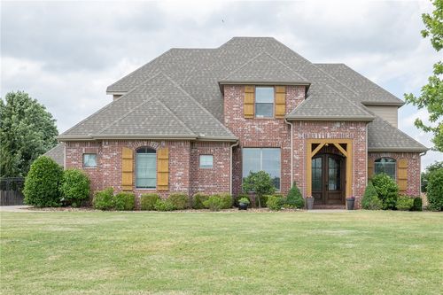 2520 Brookwater Ln, Fayetteville, AR, 72703-9032 | Card Image