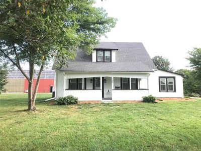 225 Se 200 Road, House other with 3 bedrooms, 2 bathrooms and null parking in Warrensburg MO | Image 2