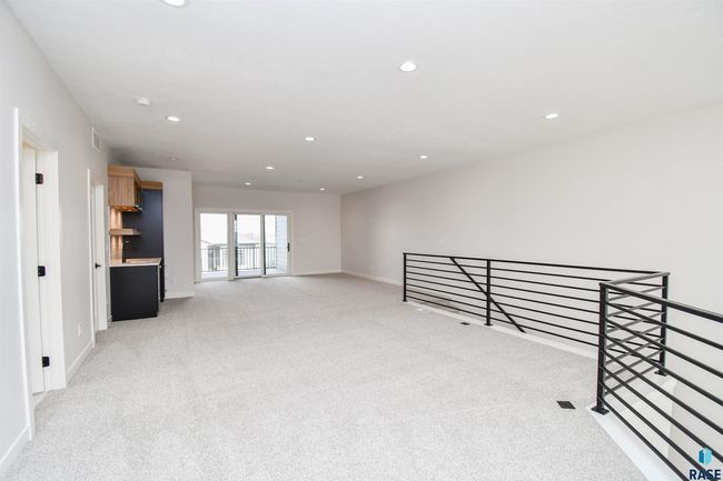 8623 W Shoreline Pl, Townhouse with 3 bedrooms, 3 bathrooms and null parking in Sioux Falls SD | Image 9