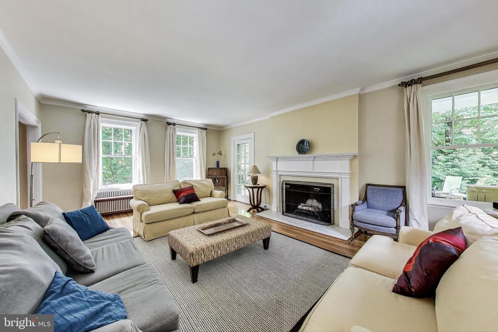 Residential Lease in BETHESDA 5