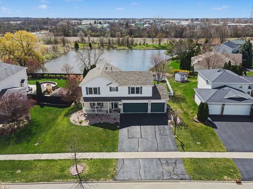 178 W Otto Dr, New Lenox, IL, 60451-3223 | Card Image