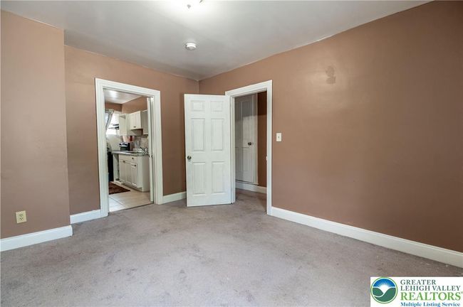 1013 Spruce St, House other with 5 bedrooms, 4 bathrooms and null parking in EASTON PA | Image 17