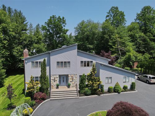 48 Snowdrop Dr, New City, NY, 10956-6339 | Card Image