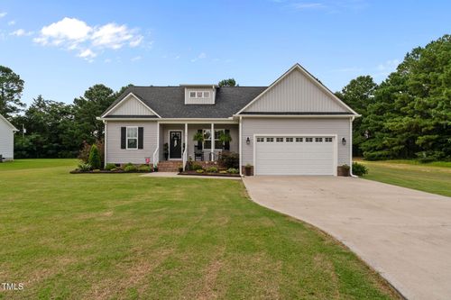 79 Morrison Dr, Dunn, NC, 28334-8302 | Card Image