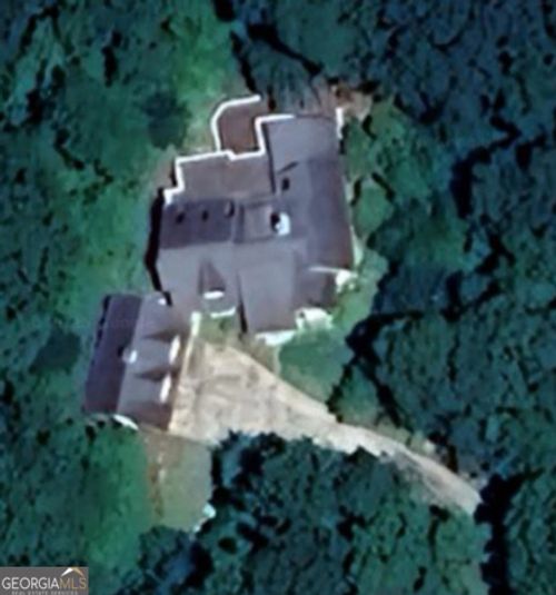 145 E Lake Dr, Mountain Park, GA, 30075-1184 | Card Image