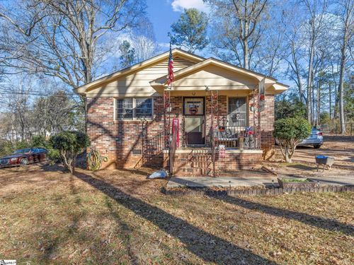 204 Martha Dendy Dr, Clinton, SC, 29325-7815 | Card Image