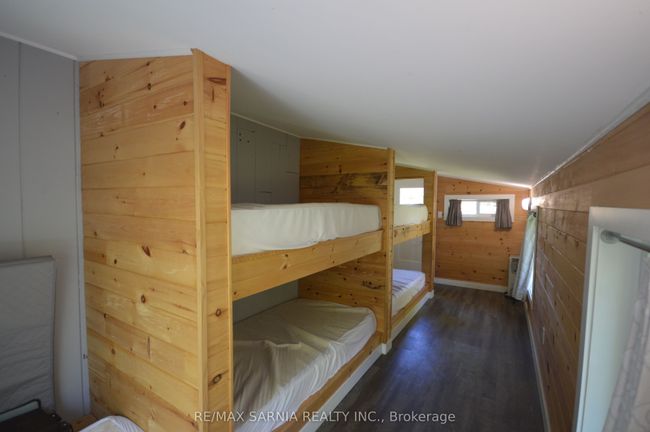 6208 London Rd, House other with 2 bedrooms, 1 bathrooms and null parking in Kettle And Stony Point Fn ON | Image 21