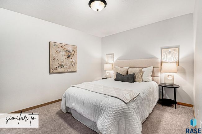 8016 E Tencate Pl, Townhouse with 3 bedrooms, 3 bathrooms and null parking in Sioux Falls SD | Image 11