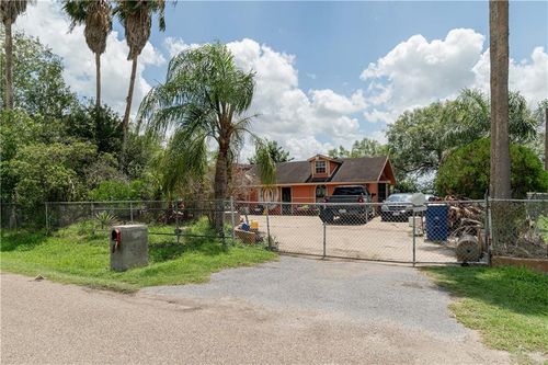 203 Villarreal St, Edinburg, TX, 78542-4392 | Card Image