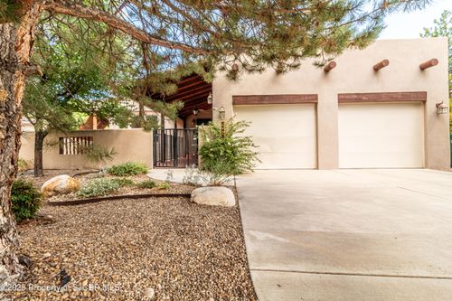 4240 Cristo Rey St, Farmington, NM, 87401 | Card Image