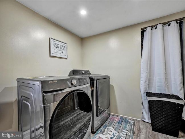 1628 Spruce St, Home with 3 bedrooms, 1 bathrooms and null parking in ASHLAND PA | Image 14