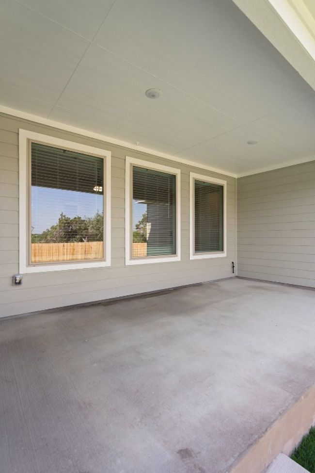 280 Treadwell Ln, House other with 3 bedrooms, 2 bathrooms and 4 parking in Kyle TX | Image 21