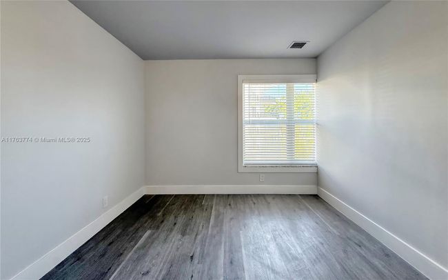 APT-302 - 1770 E Las Olas Blvd, Condo with 1 bedrooms, 1 bathrooms and null parking in Fort Lauderdale FL | Image 10