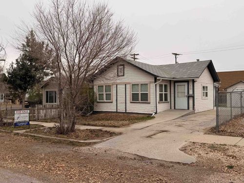 447 N Washington St, Casper, WY, 82601-2152 | Card Image