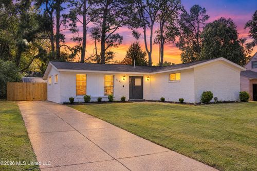 1343 Vicksburg Drive, Southaven, MS, 38671 | Card Image