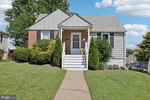 4214 Thorncliff Rd, BALTIMORE, MD, 21236-4012 | Card Image