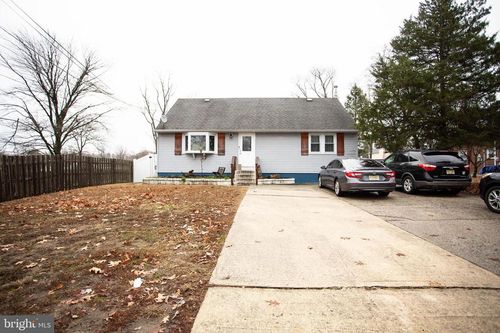 b-1713 Old Black Horse Pike, BLACKWOOD, NJ, 08012-5217 | Card Image