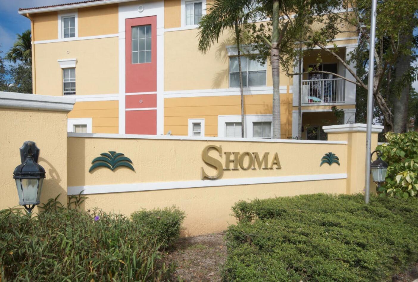 Shoma Dr, Royal Palm Beach, FL 33414