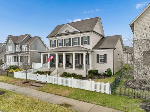 1566 Drakes Creek Rd, Hendersonville, TN, 37075-8637 | Card Image