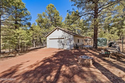 187 N Perfect Pine Street, Parks, AZ, 86018 | Card Image