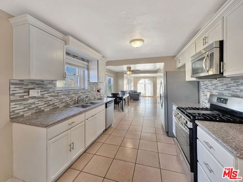 3493 E Joyce Dr, Fresno, CA, 93703 | Card Image