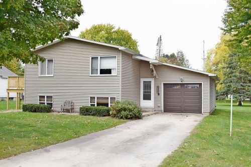 1327 Chase Street, Osage, IA, 50461 | Card Image