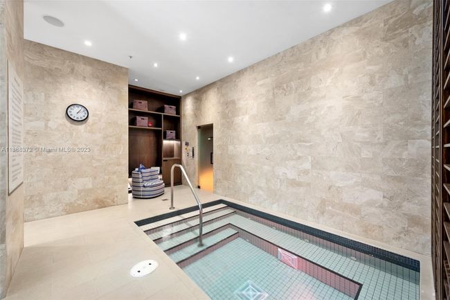 UNIT-1002S - 360 Ocean Dr, Condo with 4 bedrooms, 6 bathrooms and null parking in Key Biscayne FL | Image 67