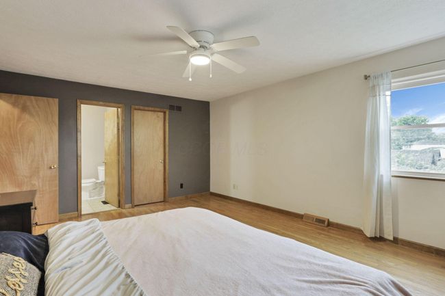 131 Donerail Dr Sw, House other with 4 bedrooms, 3 bathrooms and null parking in Pataskala OH | Image 41