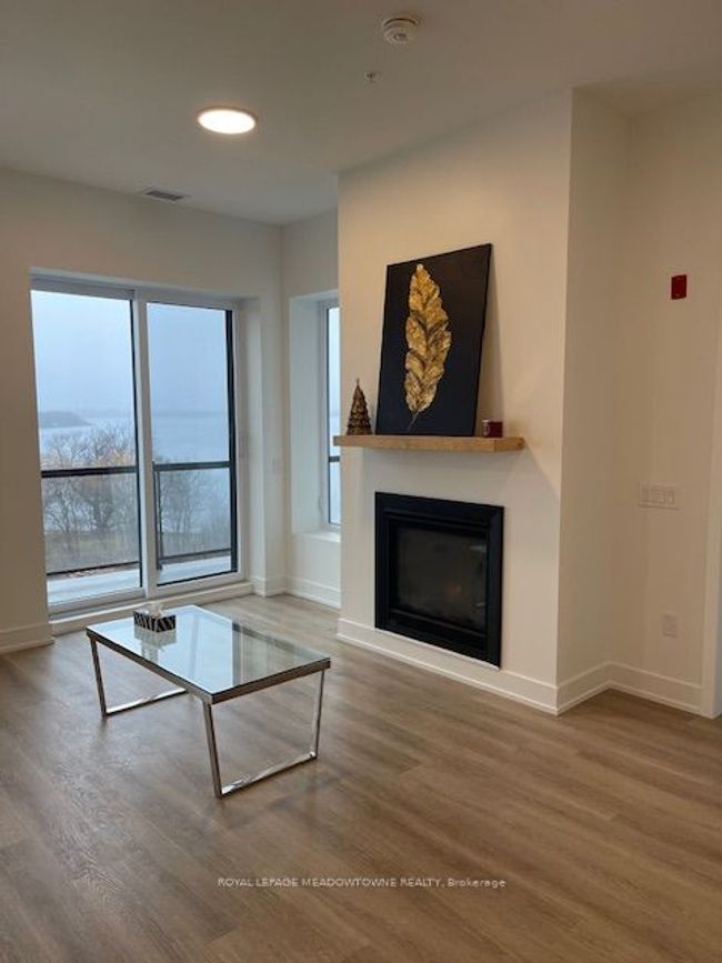 PH1 - 19B West Lane, Condo with 2 bedrooms, 2 bathrooms and 1 parking in Selwyn ON | Image 5