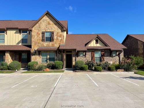 410 Baby Bear Dr, College Station, TX, 77845-7778 | Card Image