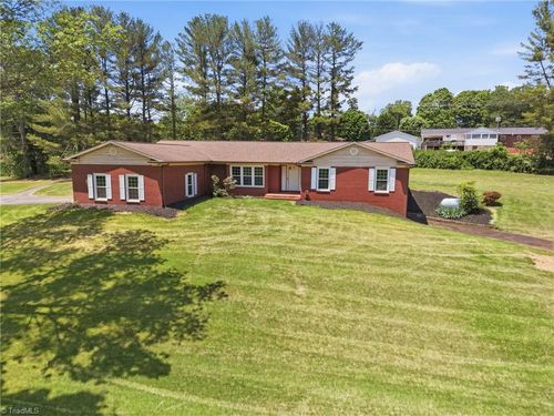 6364 Boone Trl, Millers Creek, NC, 28651-8485 | Card Image