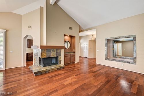 2832 Cape Hope Way, Las Vegas, NV, 89121-4132 | Card Image