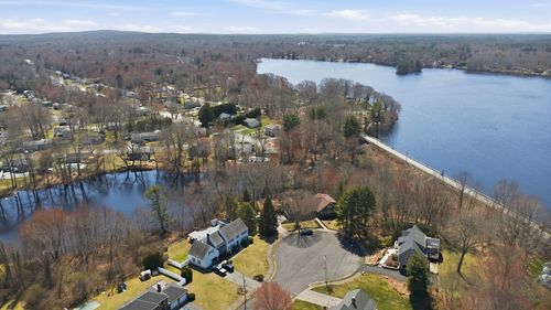 28 Lancelot Ct, Norwood, MA, 02062-1067 | Card Image