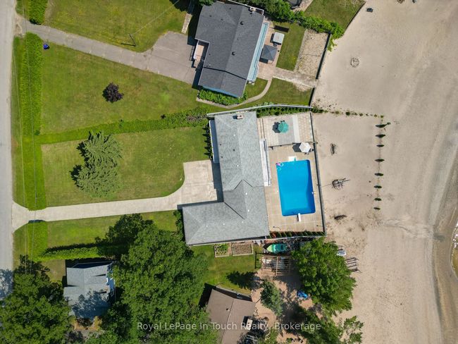 1420 Tiny Beaches Rd N, House other with 6 bedrooms, 4 bathrooms and 5 parking in Tiny ON | Image 42