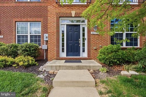 42770 Hay Rd, ASHBURN, VA, 20147-3516 | Card Image