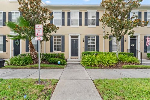 9804 Brompton Dr, TAMPA, FL, 33626-5125 | Card Image