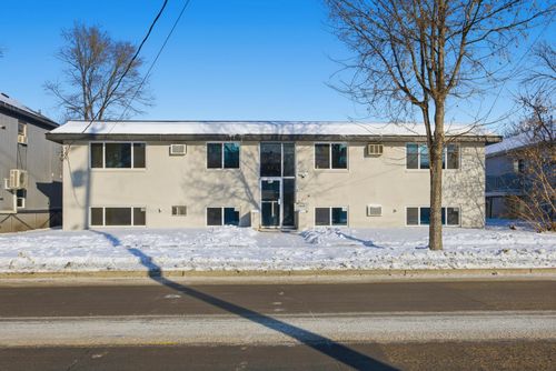 821 7th Ave N, Fargo, ND, 58102-4445 | Card Image