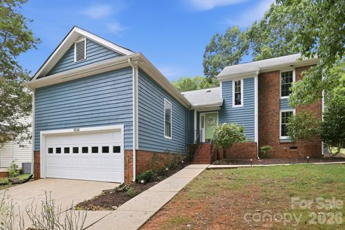 7038 Chelsea Day Ln, Tega Cay, SC, 29708-8369 | Card Image