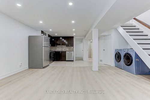 lower-3271 Chokecherry Cres, Mississauga, ON, L5L1B1 | Card Image