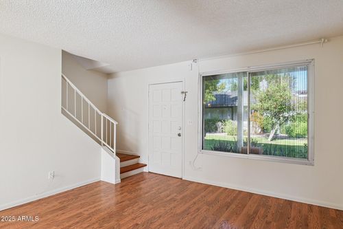 1333 N 44th St, Phoenix, AZ, 85008-5603 | Card Image