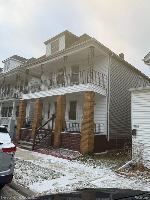 3057 Jacob St, Hamtramck, MI, 48212-3752 | Card Image