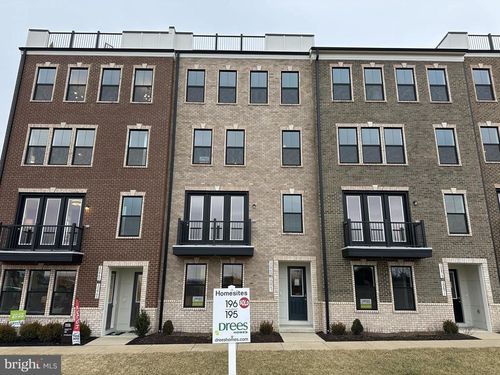 195-20867 Murry Falls Ter, ASHBURN, VA, 20147-4680 | Card Image