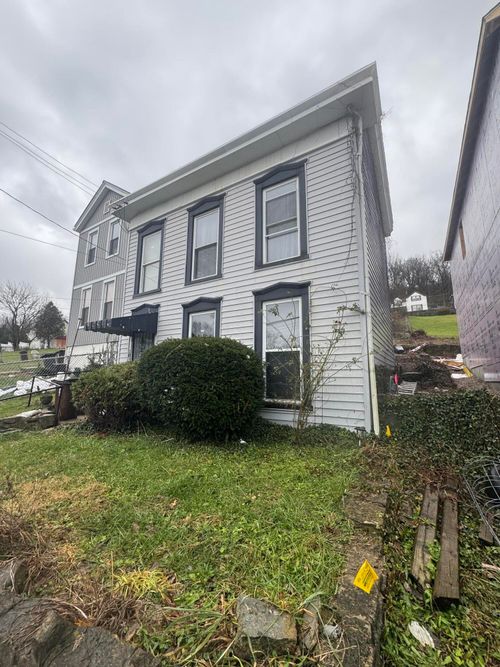 1037 John St, Covington, KY, 41016-1634 | Card Image