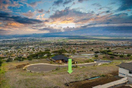 117 Hopoi Pl, Wailuku, HI, 96793-3560 | Card Image