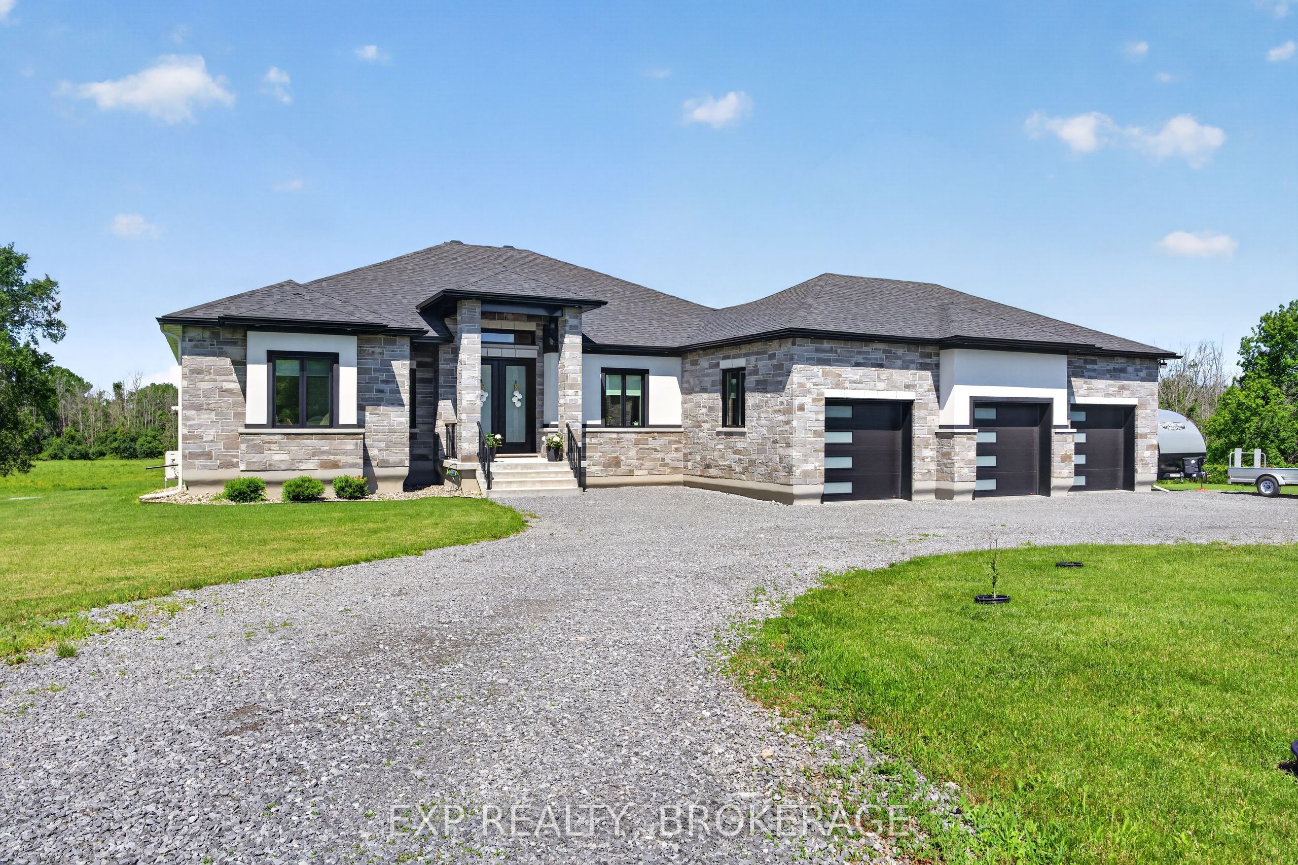 Residential in Kingston 2