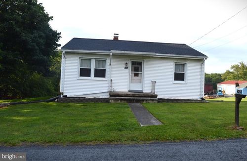 545 Catlett Mountain Rd, FRONT ROYAL, VA, 22630-8136 | Card Image